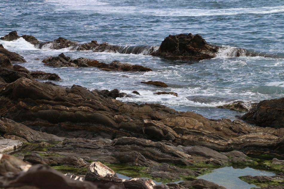 Sea Rocks Waves