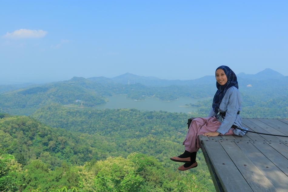 View Wonderful Green