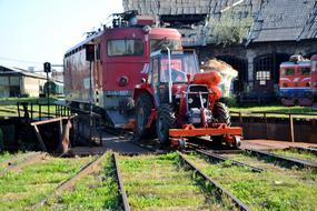 Train Old Red