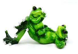 Frogs Mama Child figures