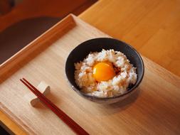 boiled rice with egg