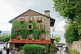 House Facade Architecture