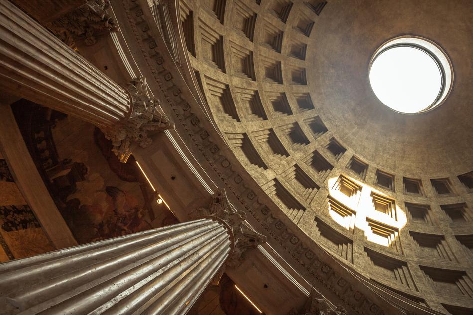 Rome Pantheon Statue