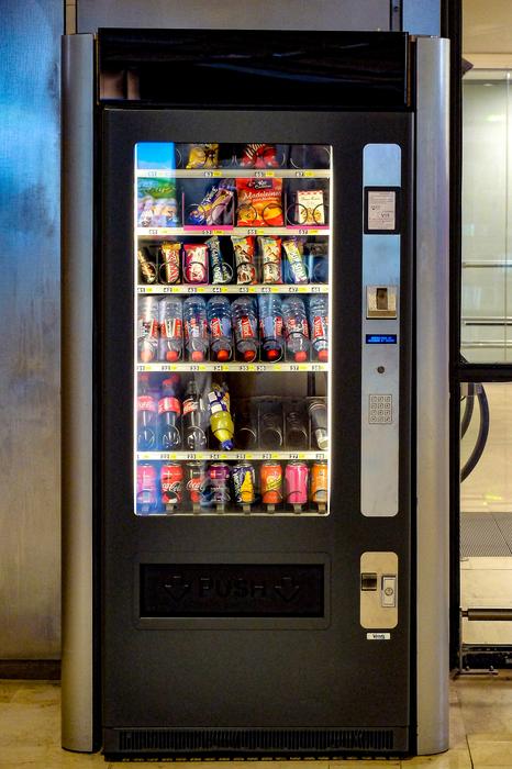 vending machine with food and drinks