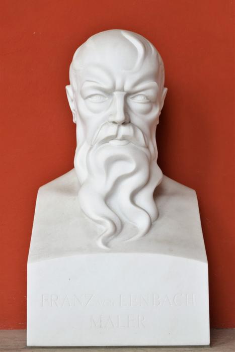 Statue Head White