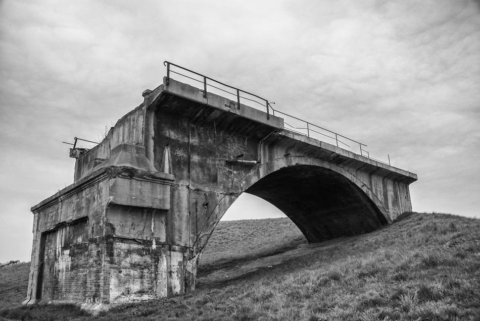 Architecture Horizontal Bridge