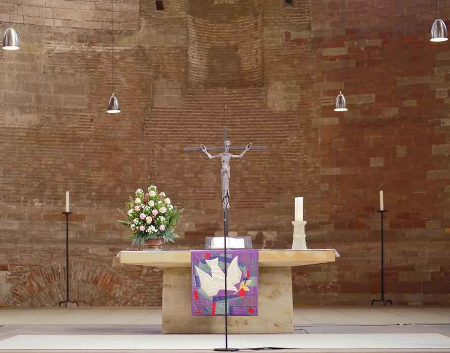 Trier Basilica Altar