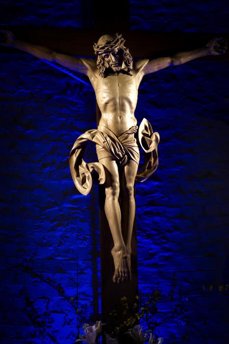 Body Naked Cross