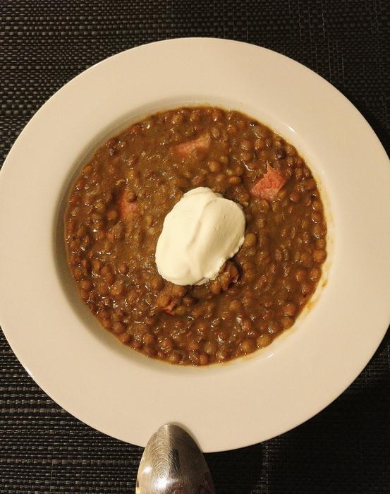 vegetable soup with sour cream