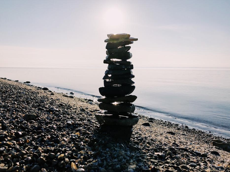 Rock Balance Stacked macro