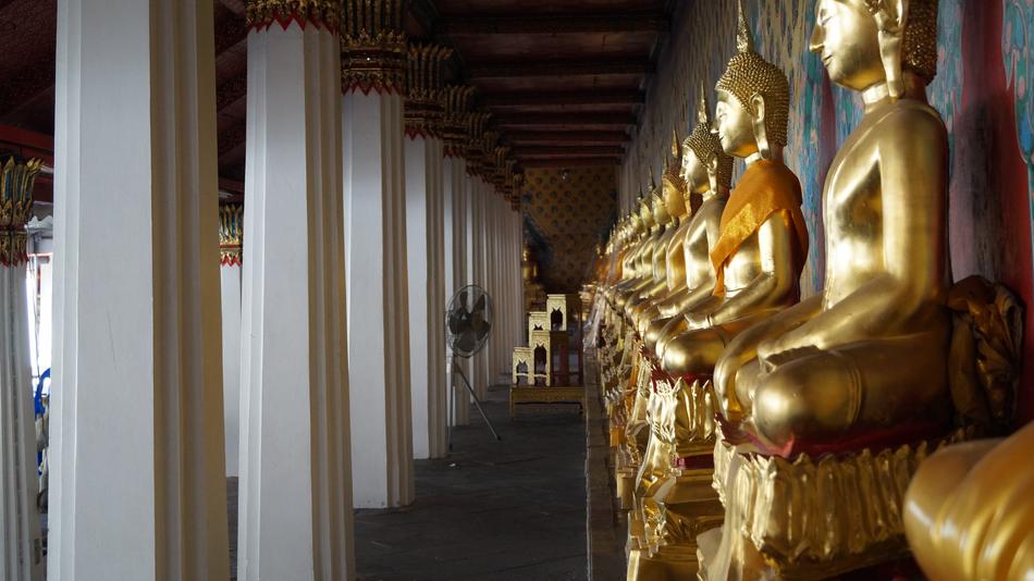 Buddha Buddhist Re