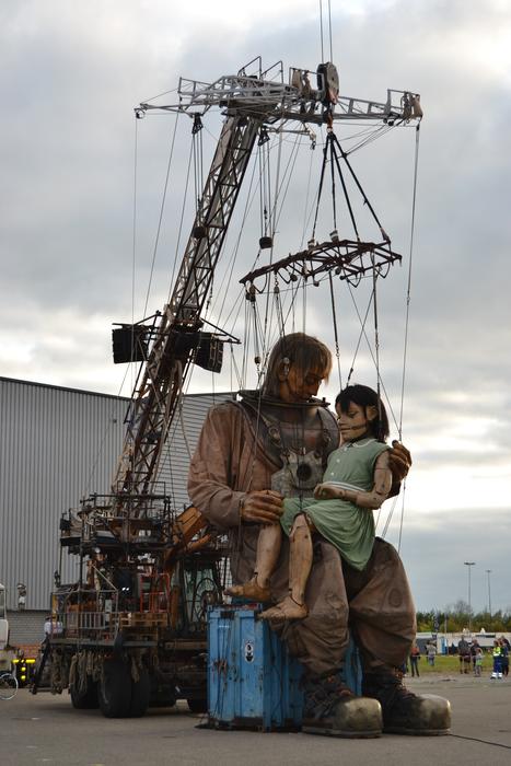 Giants Digger Girl statues