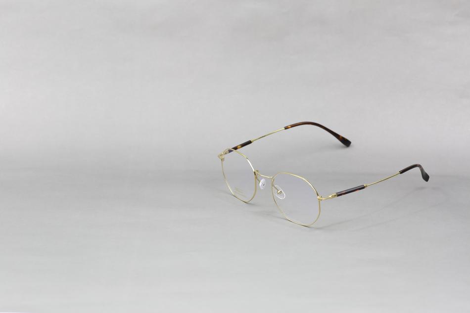 glasses on the table for vision