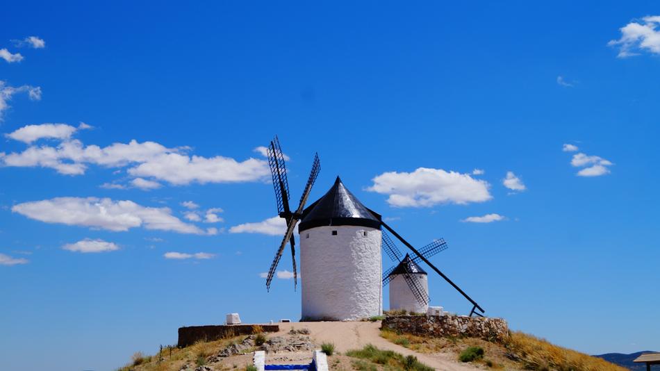 Spain Hill Travel