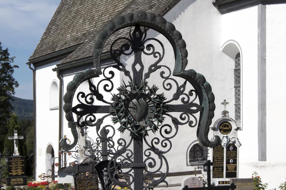 the iron arch at the temple