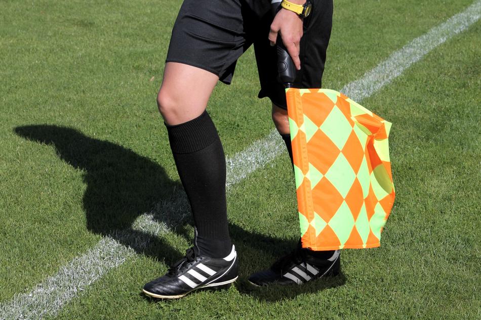 Football Referee Lin