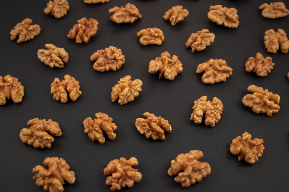 Antioxidant Brain Broken nuts