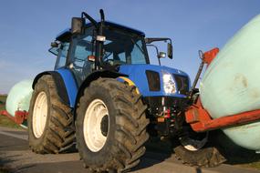 Tractor Transport System Industry