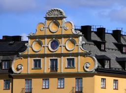 Facade Roof Pink