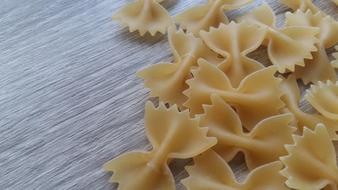 pasta bows