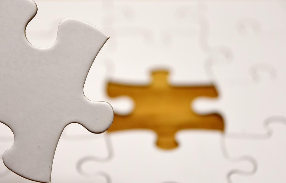 Puzzle Joining Together Insert