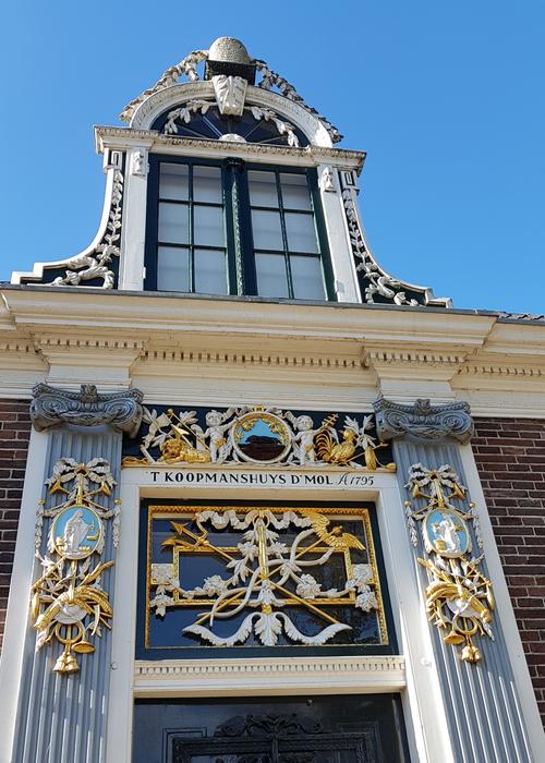 Gevelversiering Architecture