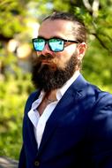 Portrait of Sunglasses Sensolatino man