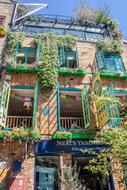London Neal'S Yard Artfully