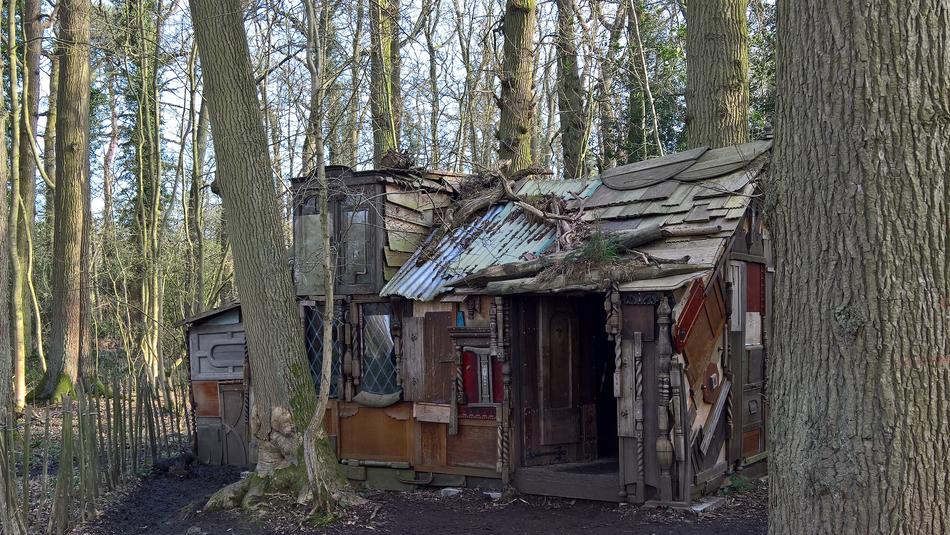 Wood Tree House