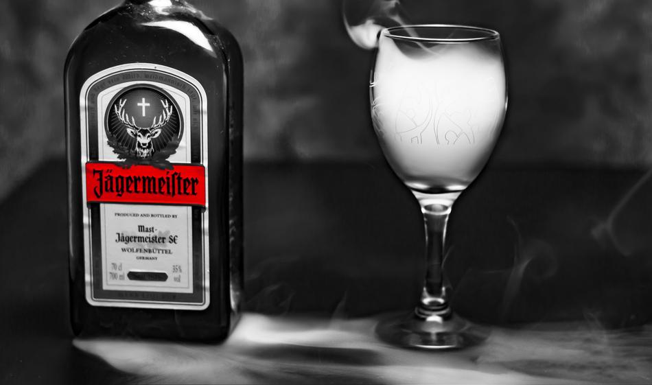 alcoholic cold drink in a glass