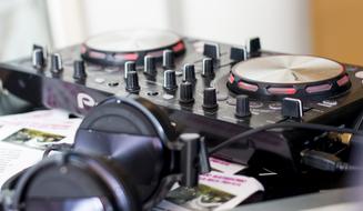 Dj Diskjokey