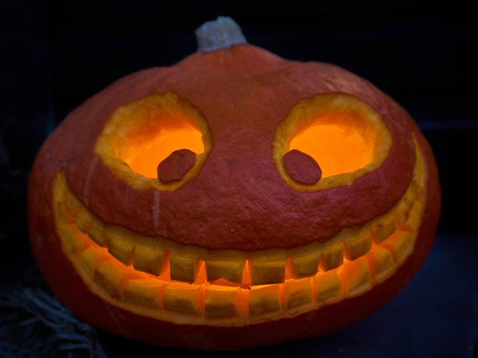 funny glowing pumpkin