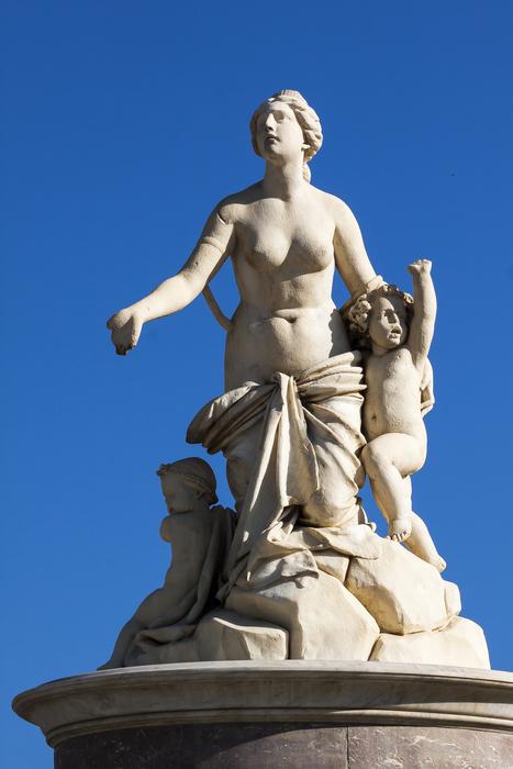 Latona Goddess Children