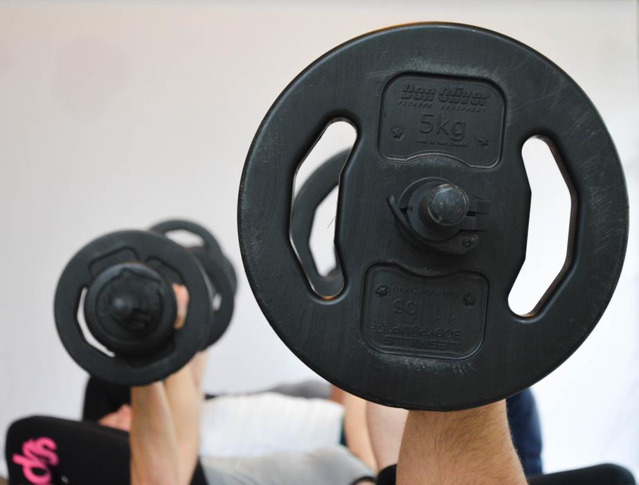 black kettlebell sport look