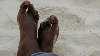 Legs Beach Black