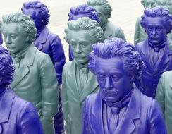 Albert Einstein green blue monument