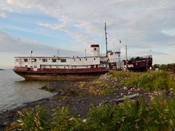 Boat Failed Side