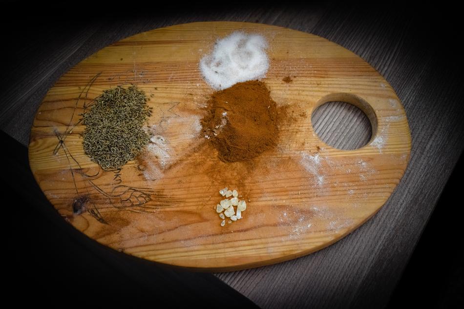 wooden spice board
