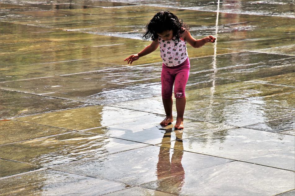 Child Wet Fun