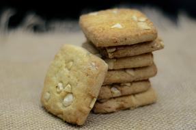 square crispy cookies