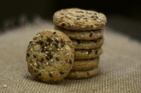 Sesame round cookies
