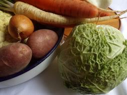 Fresh vegetables are healthy on the table