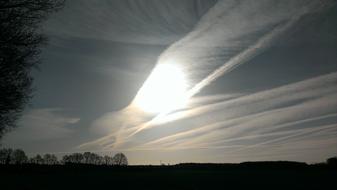 Contrail Artificial Clouds