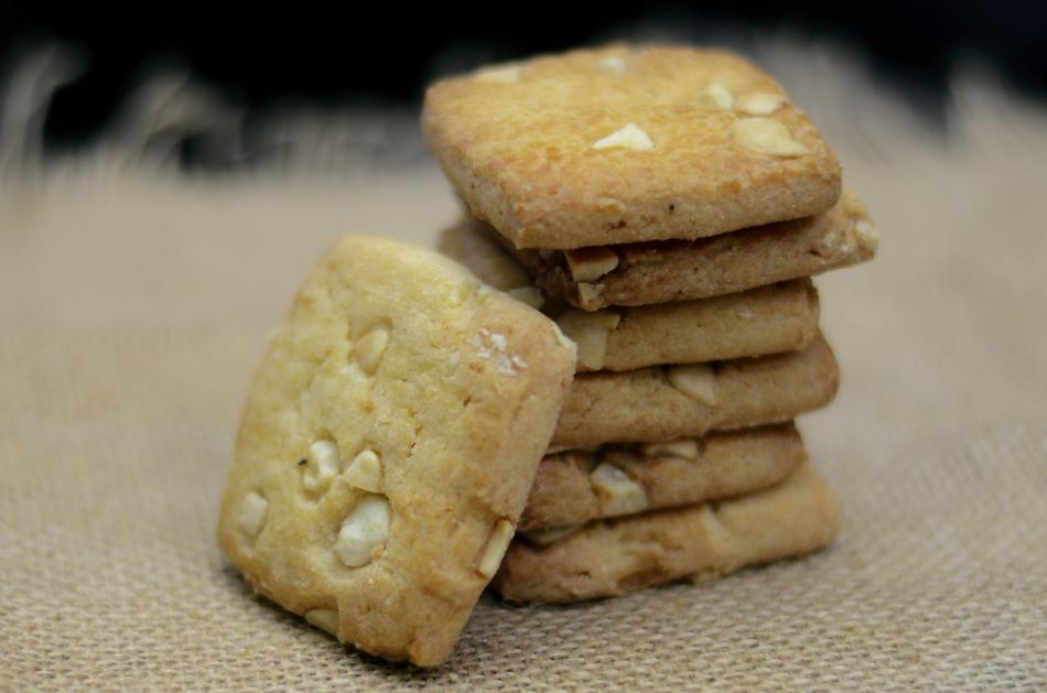 square crispy cookies