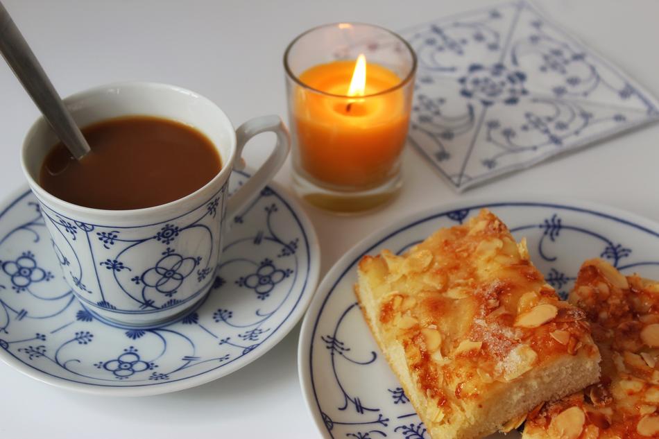 coffee and dessert with a candle
