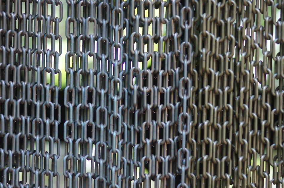 Chain Surface Curtain