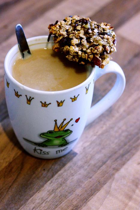 hot mug of coffee with chocolate chip cookies