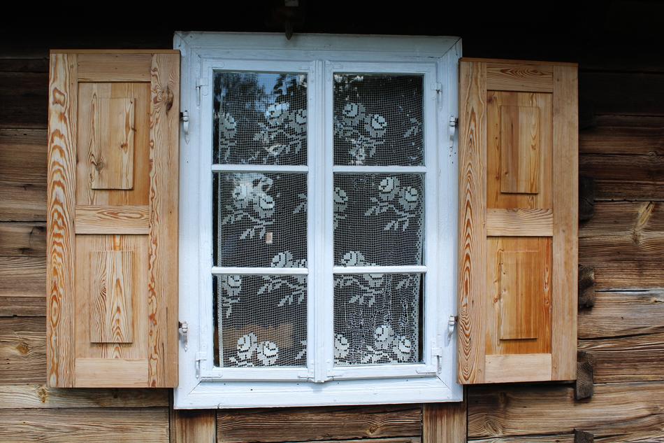 Window Tautliner Wooden
