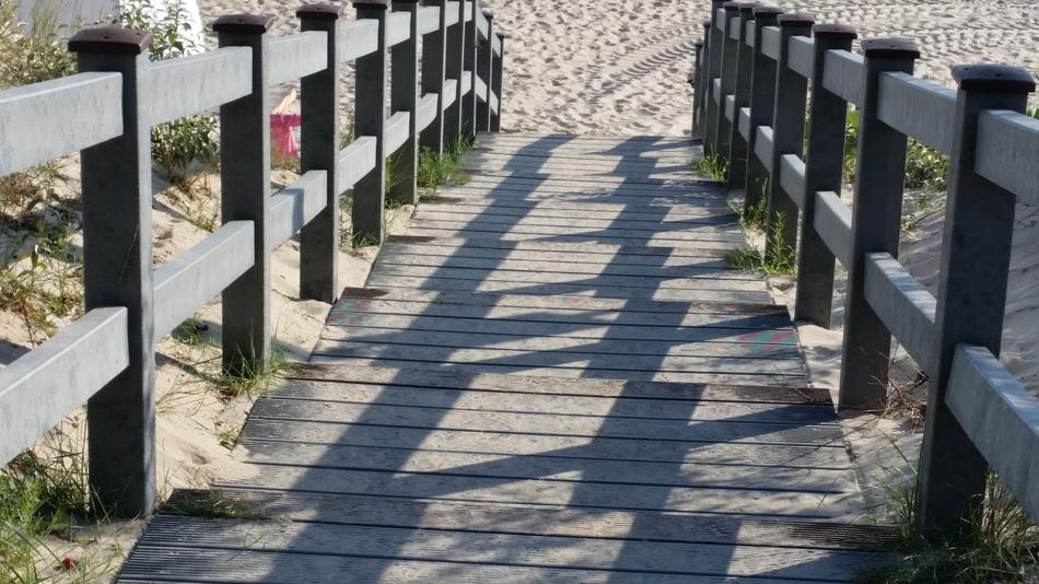 Away Sea Web