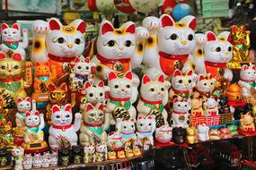 kitties colored lots of figurines